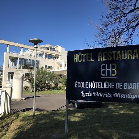 Hotel Biarritz Atlantique - Lycee Hotelier - Management School Exterior foto
